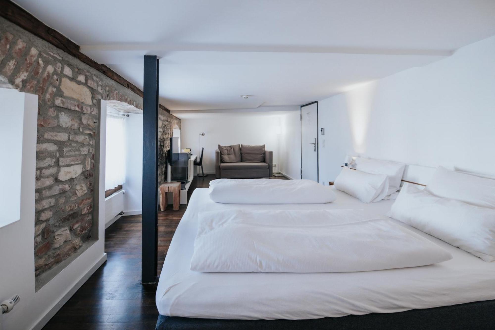 Design Hotel & Restaurant Loewen Ulm Eksteriør billede