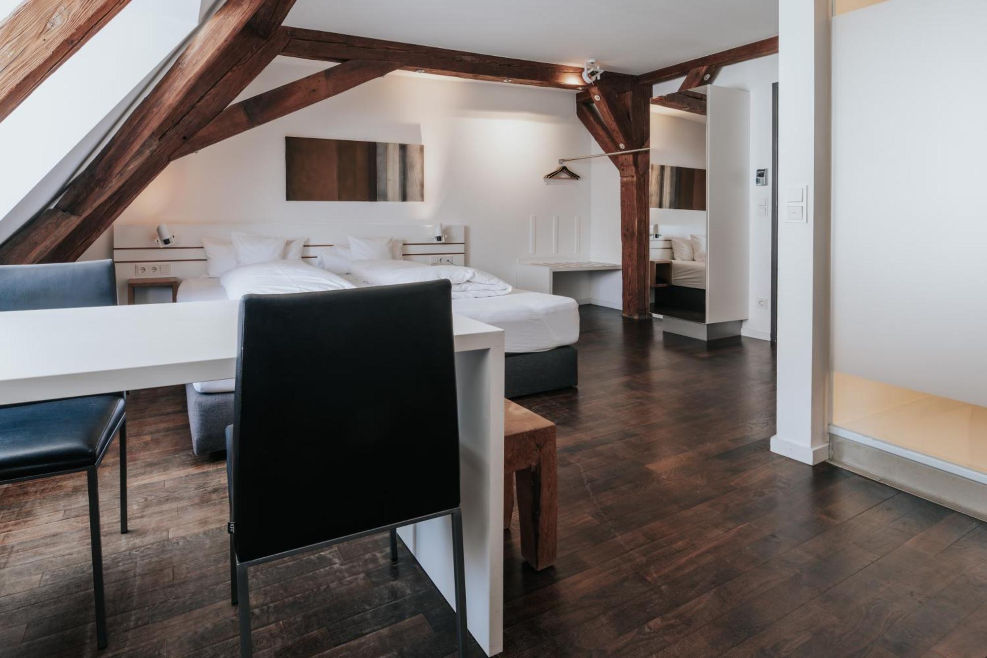 Design Hotel & Restaurant Loewen Ulm Eksteriør billede